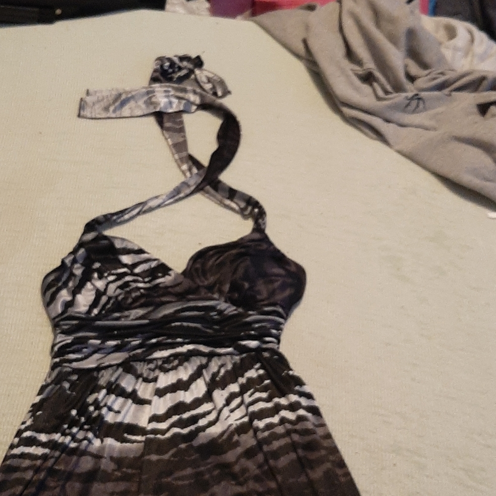 Trixie dress - Picture 1 of 1